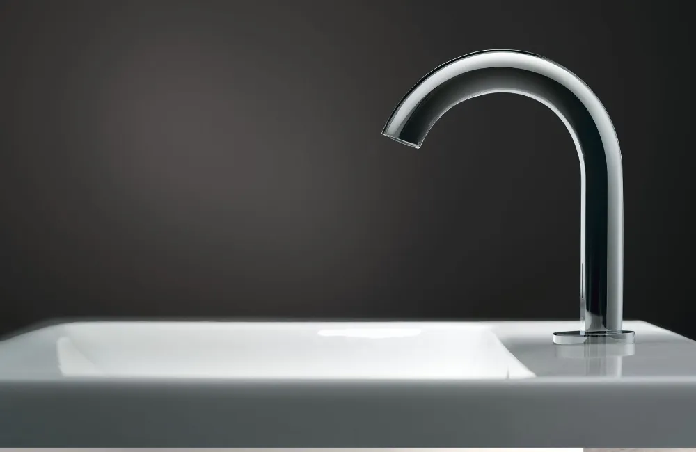 Baterie łazienkowe bezdotykowe