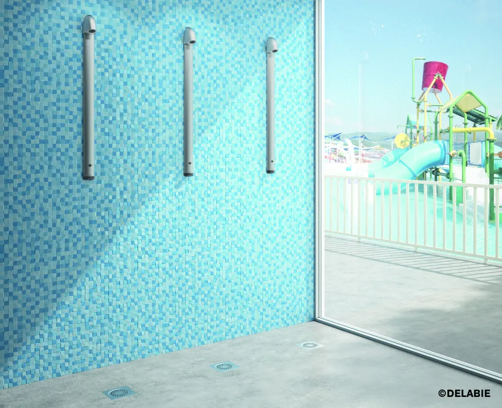 łazienka publiczna delabie