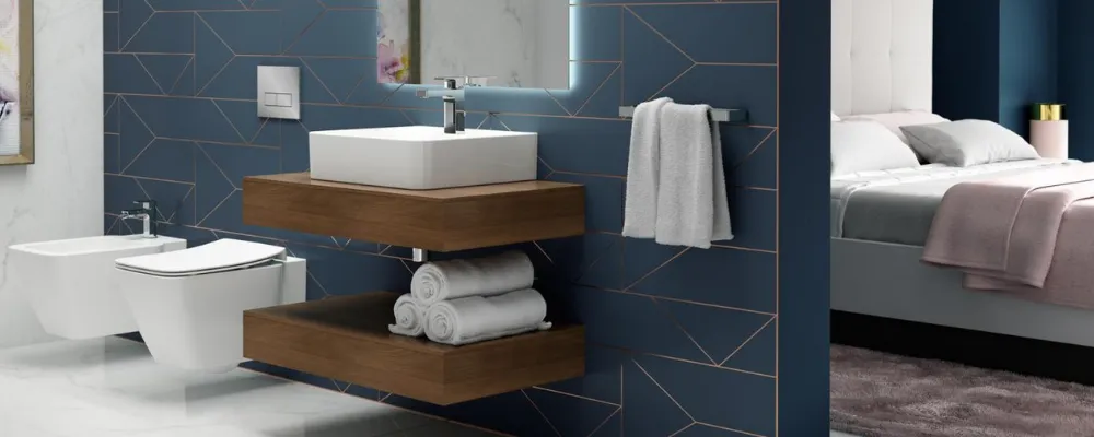 Łazienka w stylu Glamour Island otwarta na sypialnię