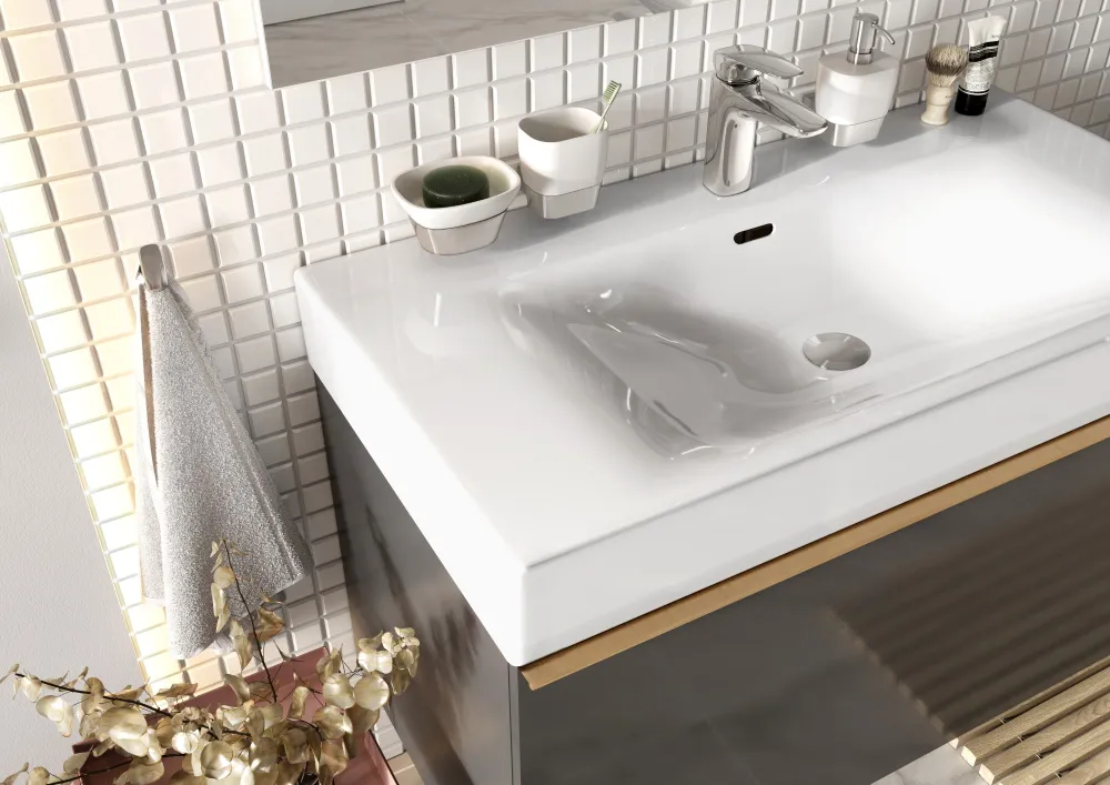 nowoczesne szafk ze złotymi uchwytami