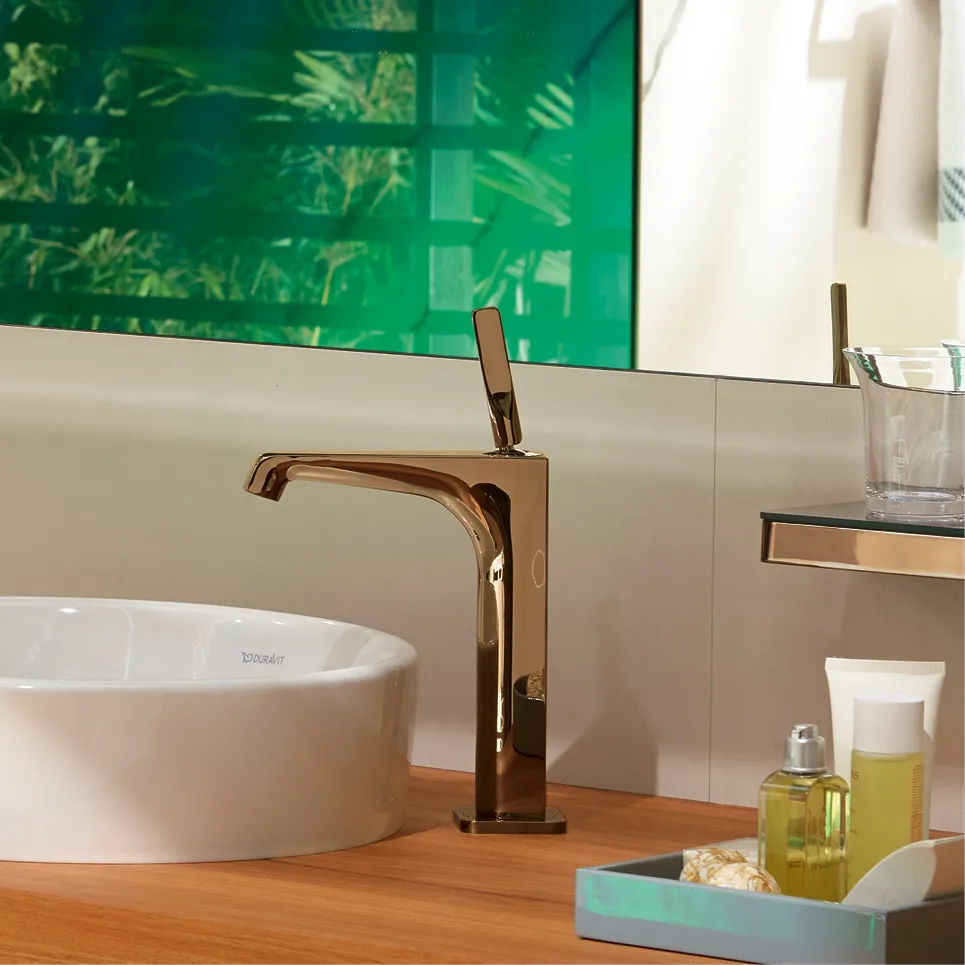 niezwykły design baterii umywalkowej