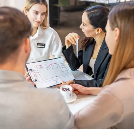 pomoc doradców i architektów